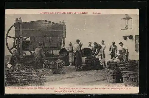 AK Reims, Champagne Pommery & Greno, les Caves Pommery, Réception, pesage et pressurage...