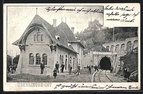 AK Überlingen / Bodensee, Ostbahnhof mit Tunnel