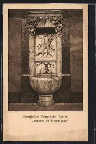 AK Berlin, Weinstuben Kempinski, Brunnen im Treppenhaus