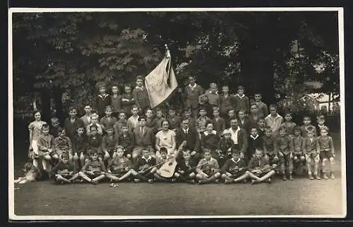 Foto-AK Kindtal, Gruppenfoto in der Ferienkolonie Kindtal 1928
