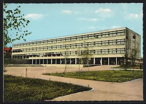 AK Schwenningen am Neckar, Blick auf ein grosses Gebäude