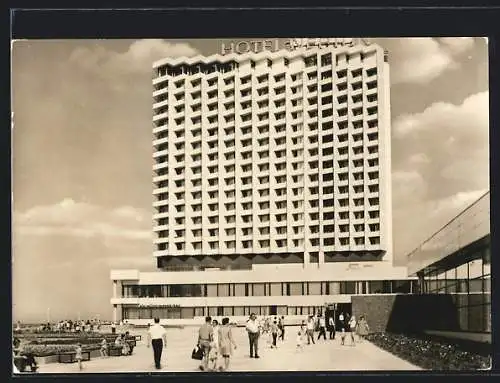 AK Rostock-Warnemünde, Das Interhotel Neptun