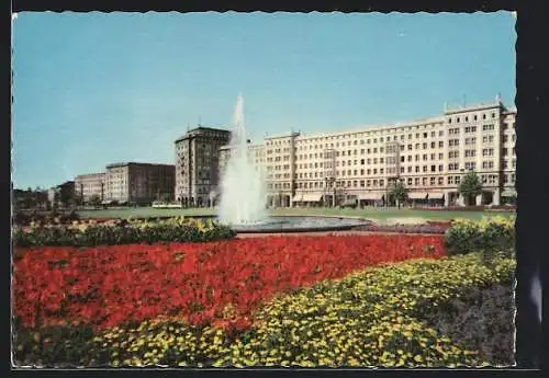 AK Magdeburg, Springbrunnen zwischen Blumenfeld