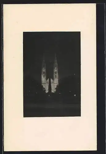 Foto-AK Wiesbaden, Die St. Bartholomäus-Kirche 1929