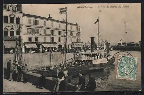 AK Honfleur, Arrivée du Bateau du Havre, Ankunft des Schiffes aus Havre