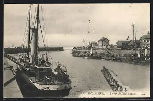 AK Honfleur, Bateau de Southampton