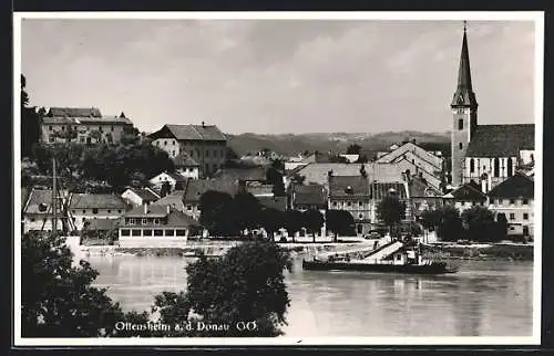 AK Ottensheim / Donau, Kirche mit Umgebung vom Donauufer aus gesehen