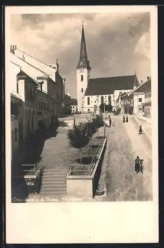 AK Ottensheim a. d. Donau, Marktplatz mit Kirche