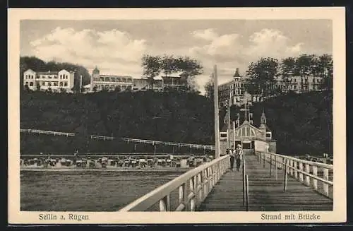 AK Sellin /Rügen, Strand mit Brücke vom Wasser aus