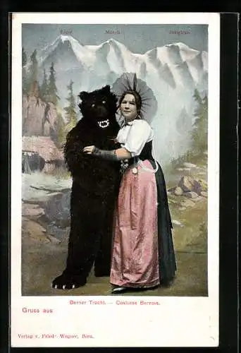 AK Frau in Berner Tracht mit einem Bär, vermenschlichtes Tier