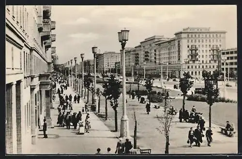 AK Berlin, Partie in der Stalinallee