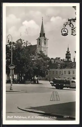AK Hollabrunn, Rathaus mit Kirche