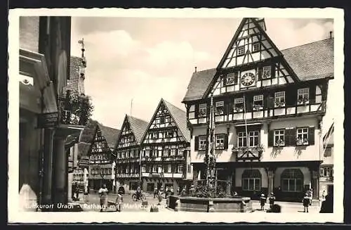 AK Bad Urach, Rathaus mit Marktbrunnen