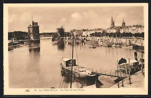 AK La Rochelle, Le Port et les Tours