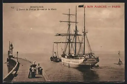 AK Honfleur, L`Entrée du Port au Moment de la Marée