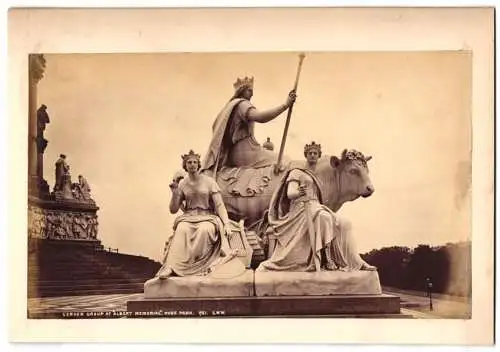 Fotografie G.W.W., Ansicht London, Hyde Park, Corner Group at Albert Memorial