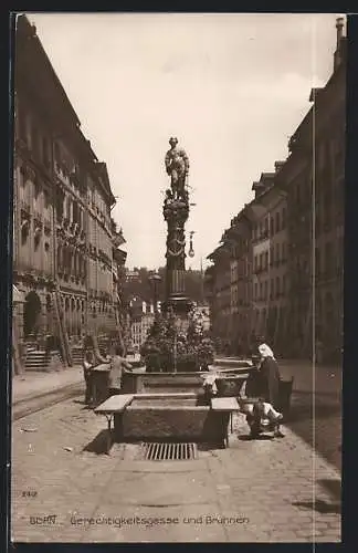 AK Bern, Gerechtigkeitsgasse und Brunnen
