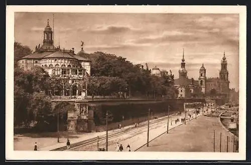 AK Dresden, Kgl. Belvedere, Brühlsche Terrasse, Kath. Hofkirche