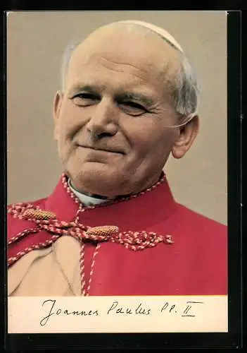 AK Papst Johannes Paul II. lächelt freundlich