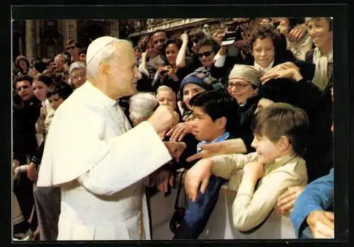 AK Papst Johannes Paul II., Kontakt mit Gläubigen