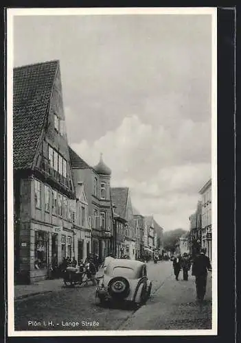 AK Plön i. H., Lange Strasse, parkendes Auto