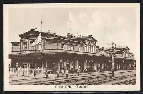 AK Düren /Rhld., Blick auf einen Bahnhofsgleis