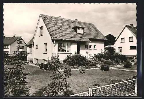 AK Niendorf / Ostseebad, Gasthaus Haus Sambraus, Friedrich-Bebensee-Strasse 6