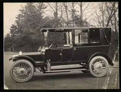 Fotografie Auto Daimler, mit Speichenfelgen und Dachgepäckträger