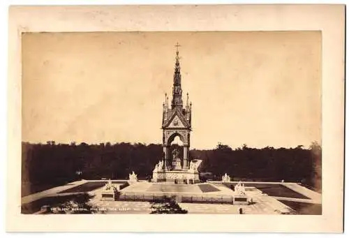Fotografie G.W.W., Ansicht London, Hyde Park, Albert Memorial from Albert Hall