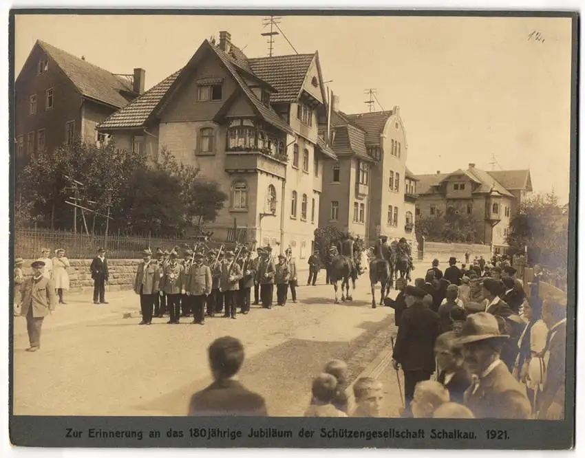 8 Fotografien unbekannter Fotograf, Ansicht Schalkau, Festumzug der Schützengesellschaft zum 180 jährigen Jubiläum 1921 0