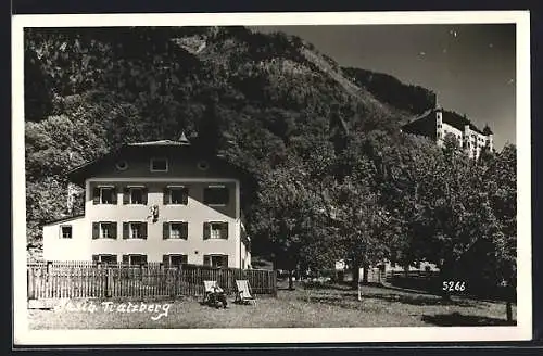 AK Jenbach, Gasthaus Tratzberg mit Schloss