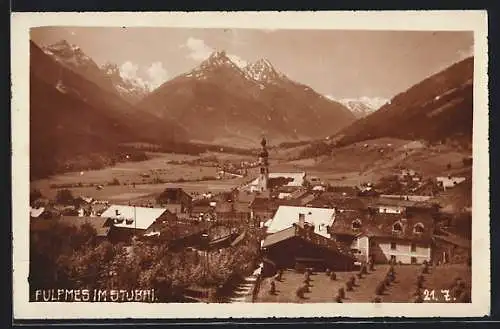 AK Fulpmes /Stubai, Ortsansicht mit Bergpanorama