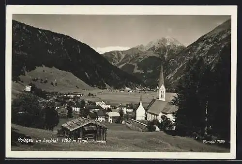 AK Holzgau im Lechtal, Ortspartie mit Kirche