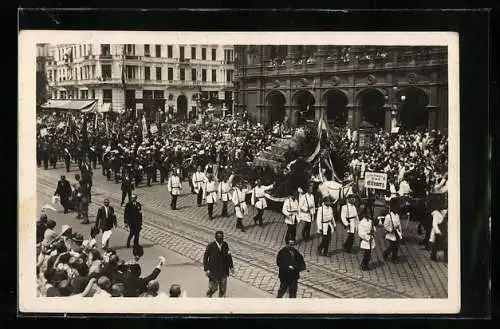 AK Wien, X. Deutsches Sängerbundesfest 1928, Festzug von Eisenerz