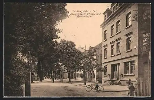 AK Schwepnitz i. Sa., Königsbrücker Strasse und Gemeindeamt