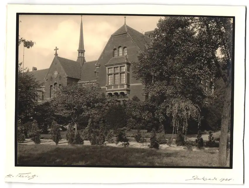 15 Fotografien unbekannter Fotograf, Ansicht Sterkrade, Johanniter Krankenhaus, Innen- & Aussenansichten, OP-Saal u.a. 2