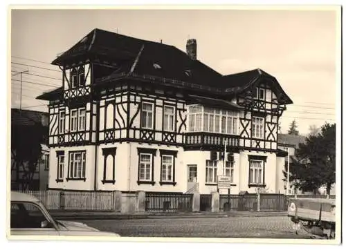 Fotografie J. Schröer, Kranichfeld, Ansicht Kranichfeld / Ilm, Gebäude der Bäuerlichen Handelsgenossenschaft BHG