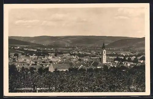 AK Langenlois, Blick über die Dächer auf die Kirche