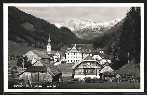 AK Tweng in Lungau, Ortspartie mit Gasthof zur Post