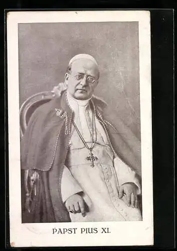 AK Papst Pius XI. in Soutane und Mantel