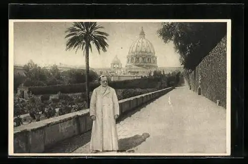 AK Roma, Promenade mit Papst Pius XI., Im Hintergrund Kirche