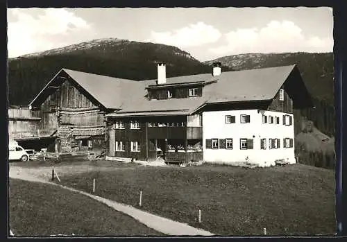 AK Riezlern, Blick zum Haus Wachter