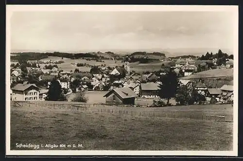 AK Scheidegg / Allgäu, Ortsansicht aus der Vogelschau
