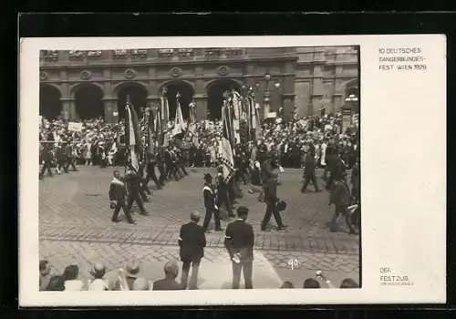 AK Wien, Sängerbundesfest 1928, Festzug mit Fahnen