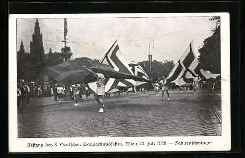 AK Wien, X. Deutsches Sängerbundesfest 1928, Festzug, Fahnenschwinger