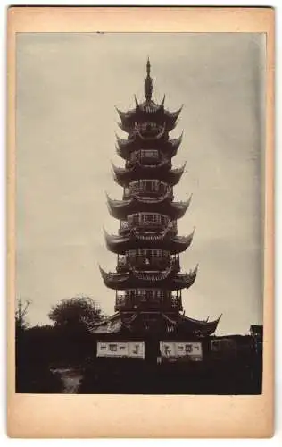 Fotografie unbekannter Fotograf, Ansicht Schanghai, Blick auf die Longhua Pagoda