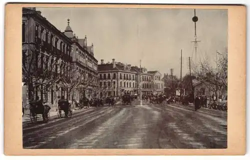 Fotografie unbekannter Fotograf, Ansicht Schanghai, Blick in die Strasse The Bund im europäischen Viertel