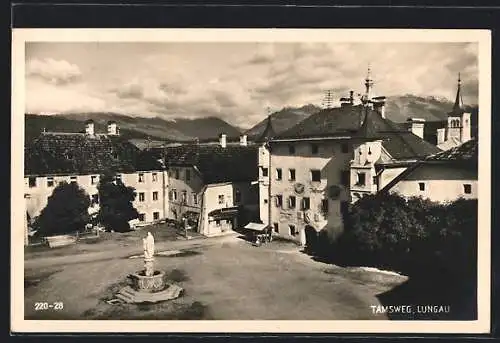 AK Tamsweg /Lungau, Rathaus mit Brunnen