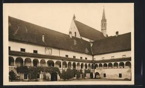 AK Gaming /N.-Ö., Der Hof der Karthaus