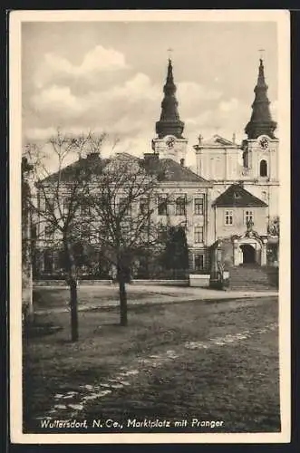 AK Wullersdorf, Marktplatz mit Pranger